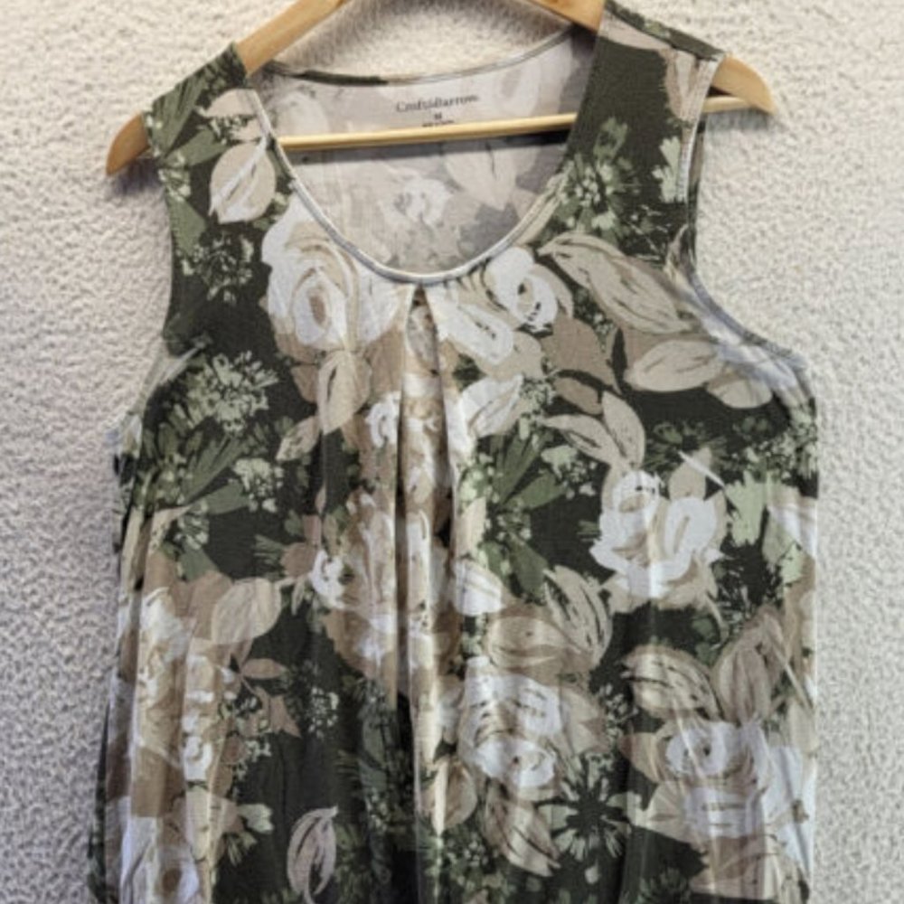 Croft and Barrow sleeveless tops tan green floral